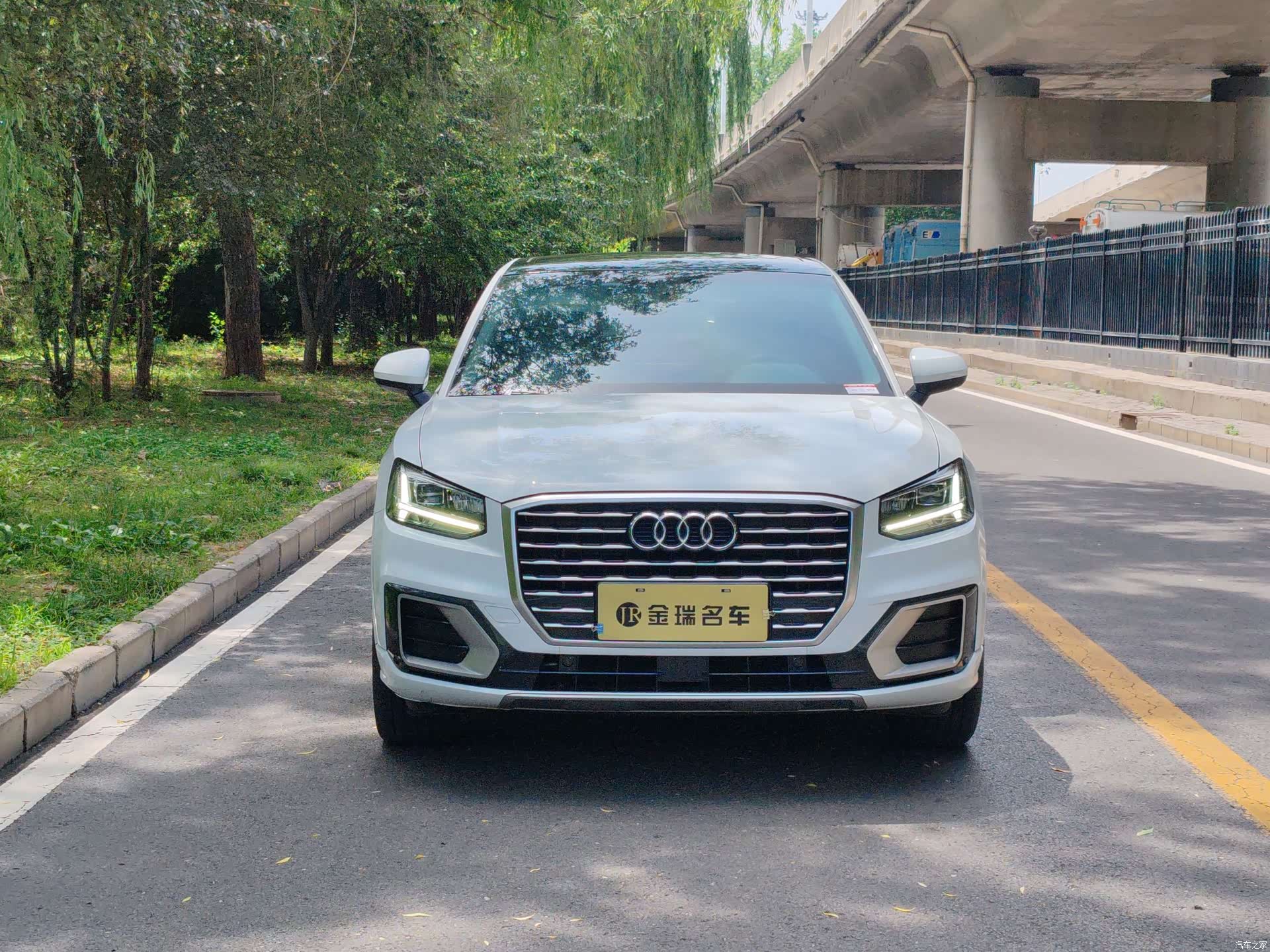 Audi Q2L, 2018 2