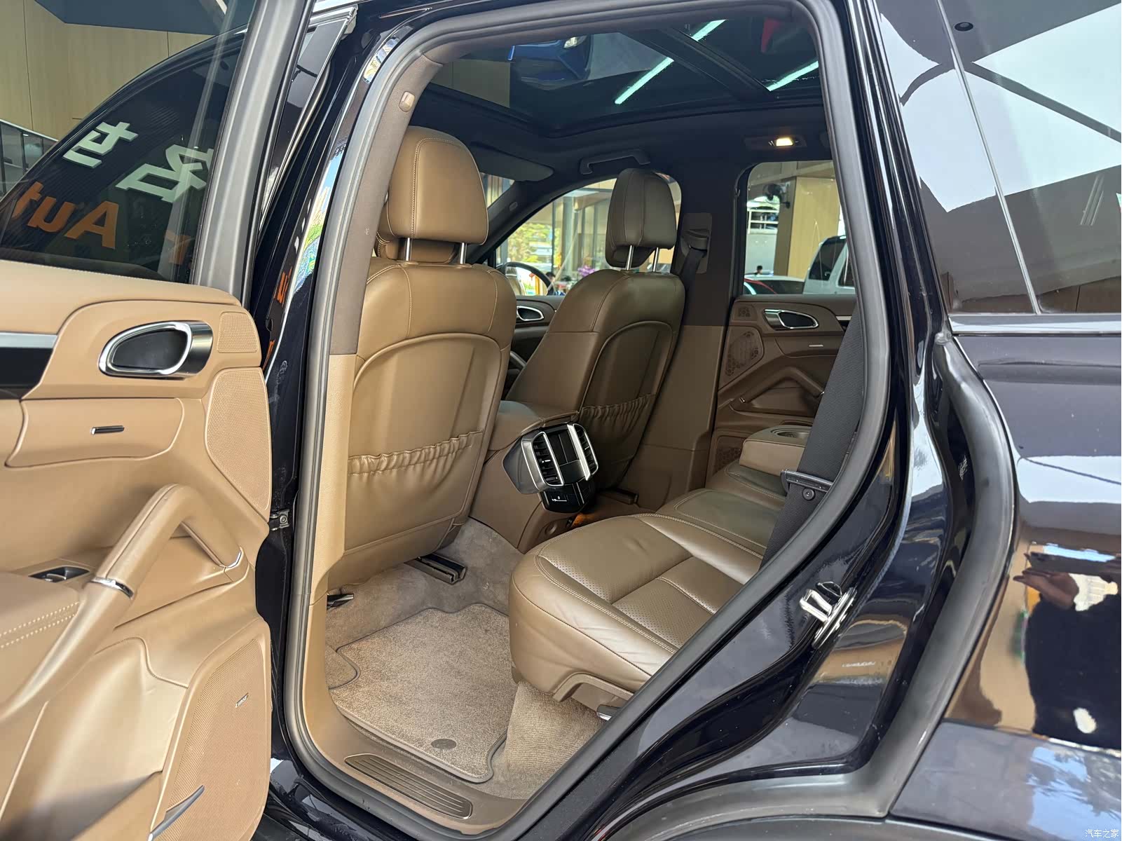 Porsche Cayenne, 2012 24