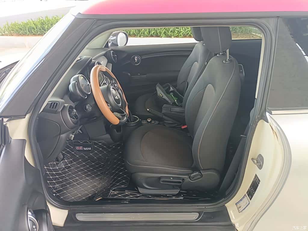 Mini Cooper, 2014 16