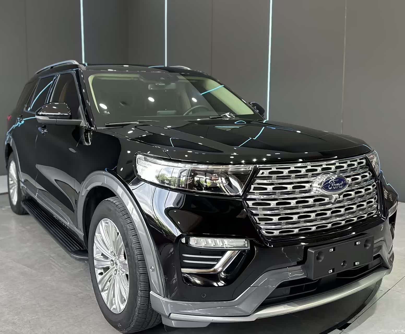 Ford Explorer, 2021 3