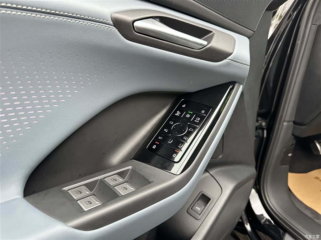 Audi e-tron, 2025 14
