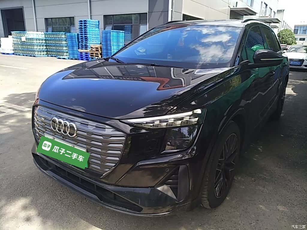 Audi Q5 e-tron, 2023 2