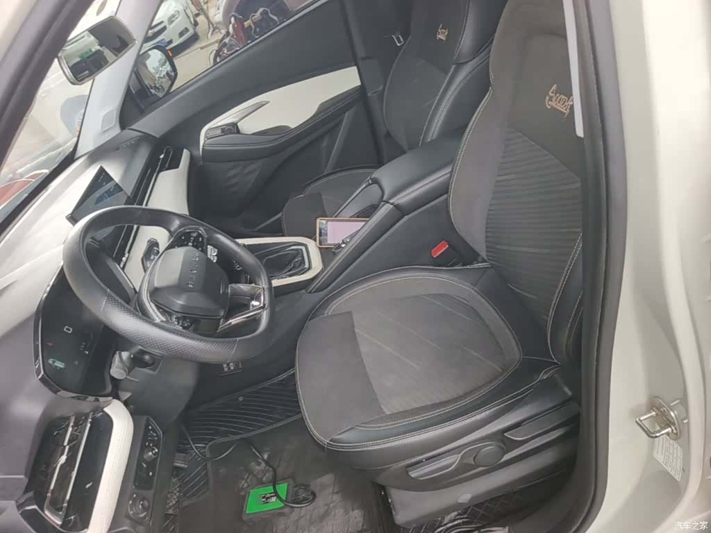 Wuling RS-3, 2022 15