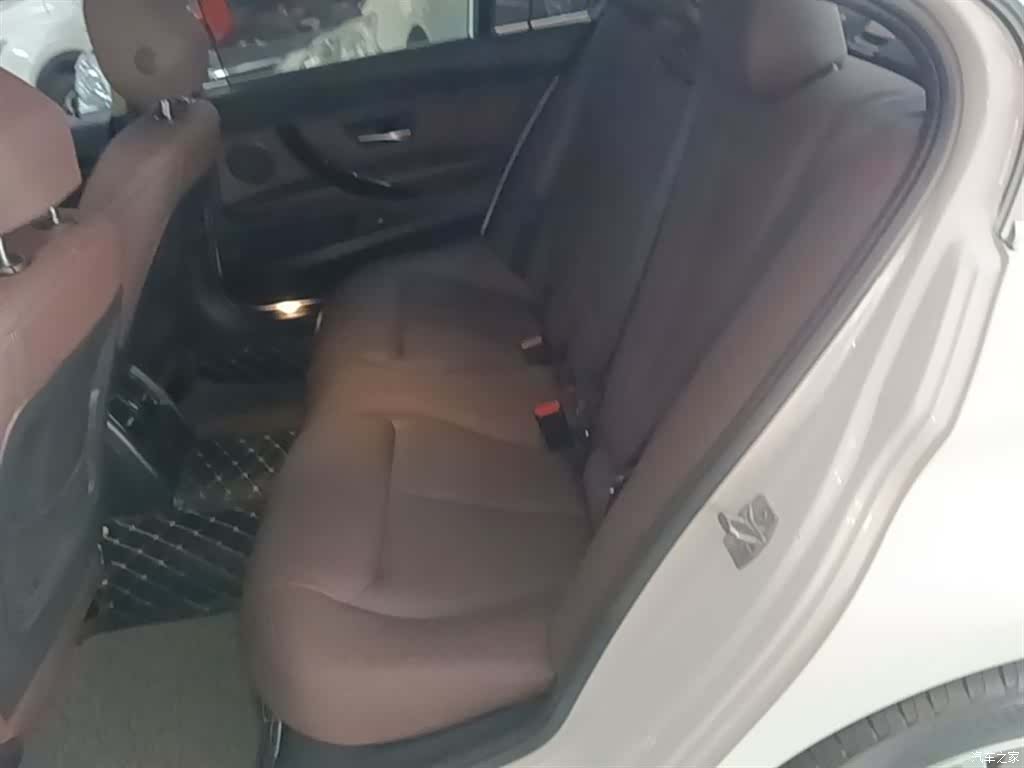 BMW 3 Series, 2018 17