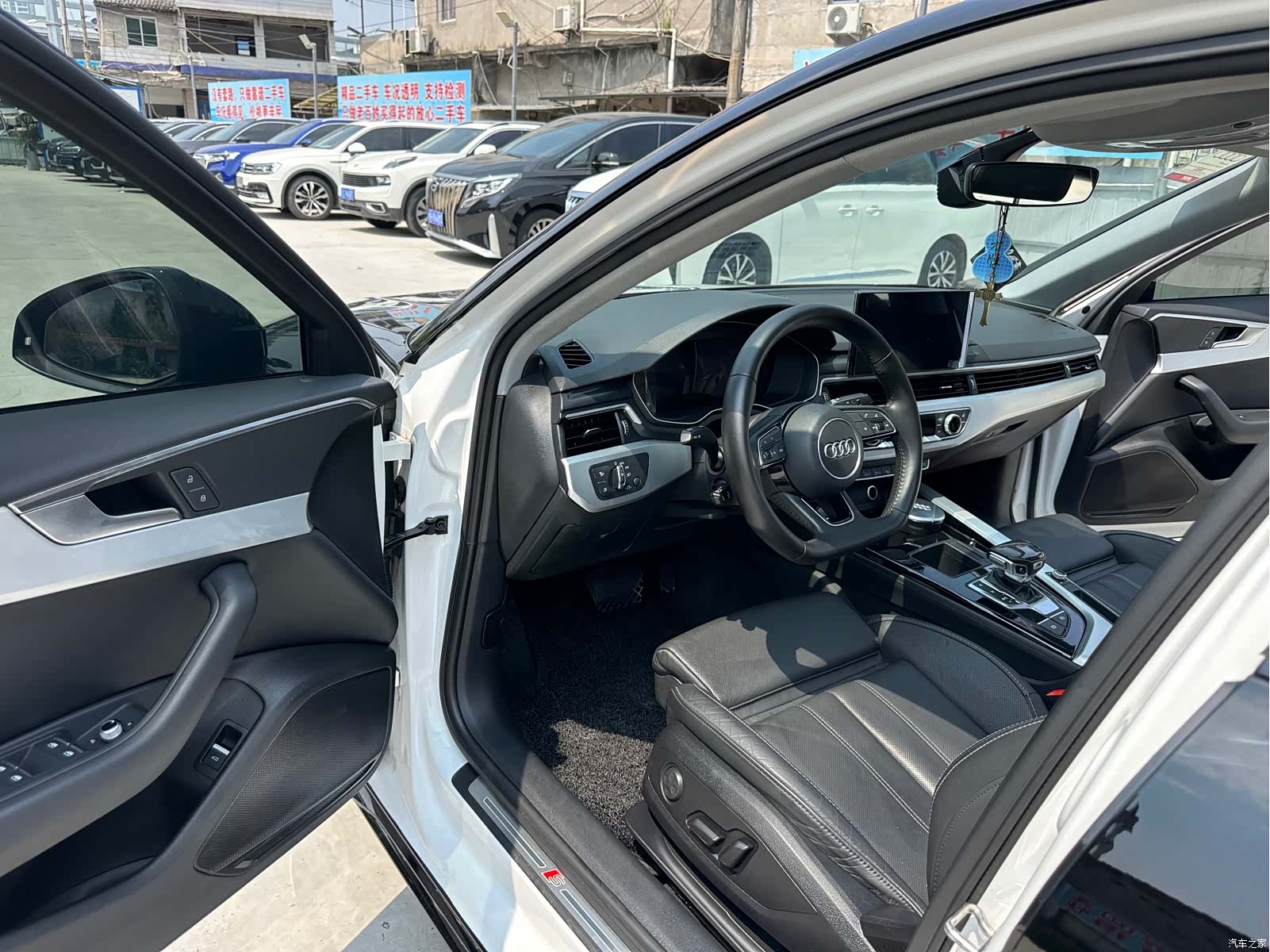 Audi A4L, 2021 7