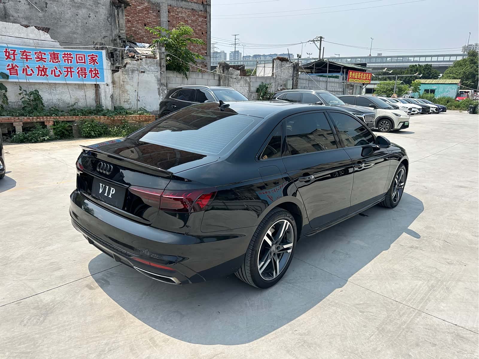 Audi A4L, 2021 все фото