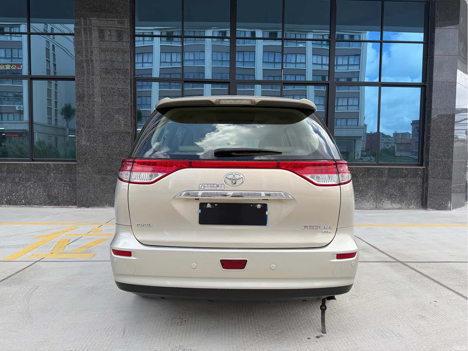 Toyota 7, 2012 все фото