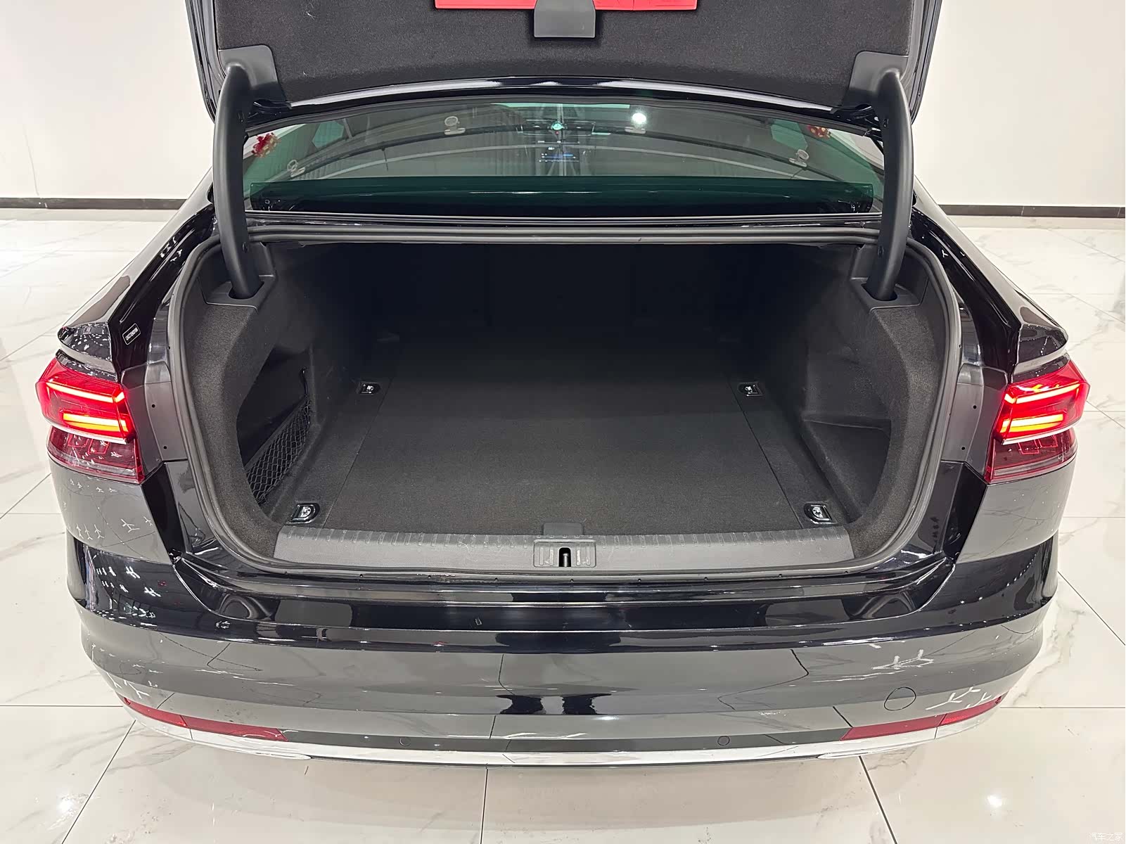 Volkswagen Phideon, 2019 12