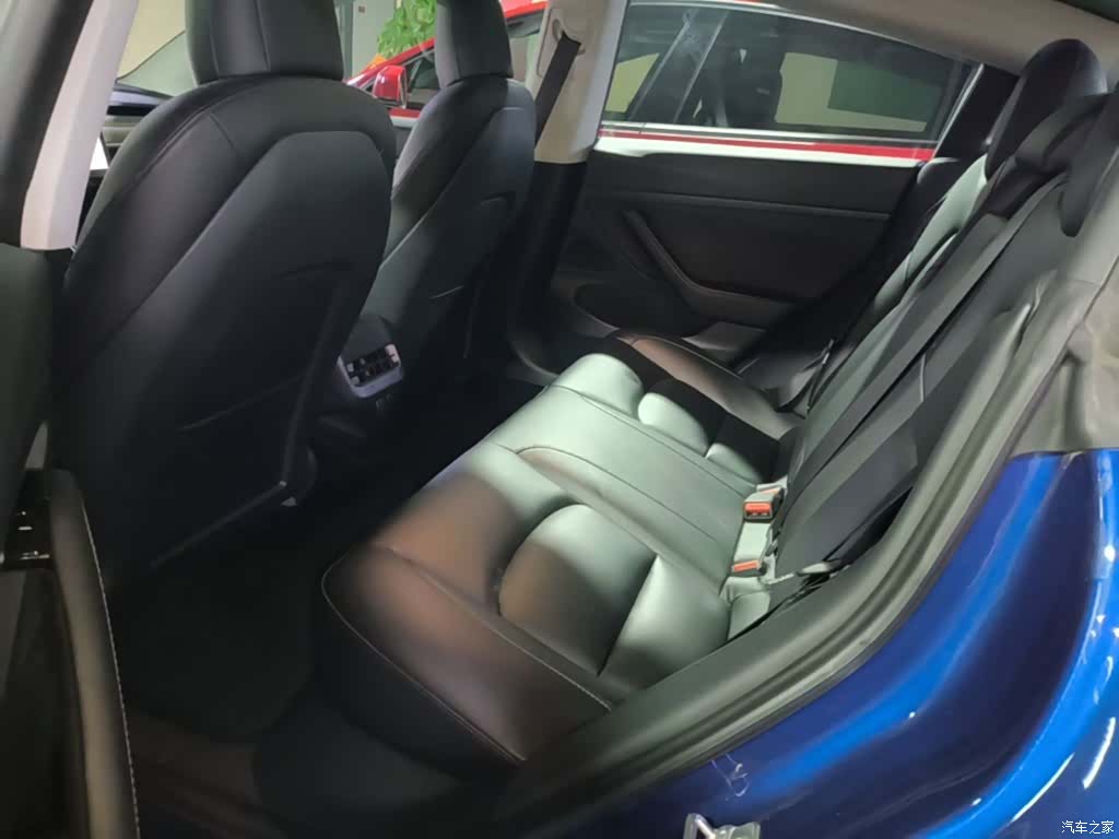 Tesla Model 3, 2020 17