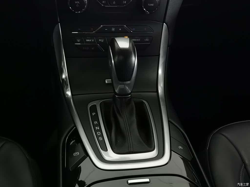 Ford Edge, 2018 13