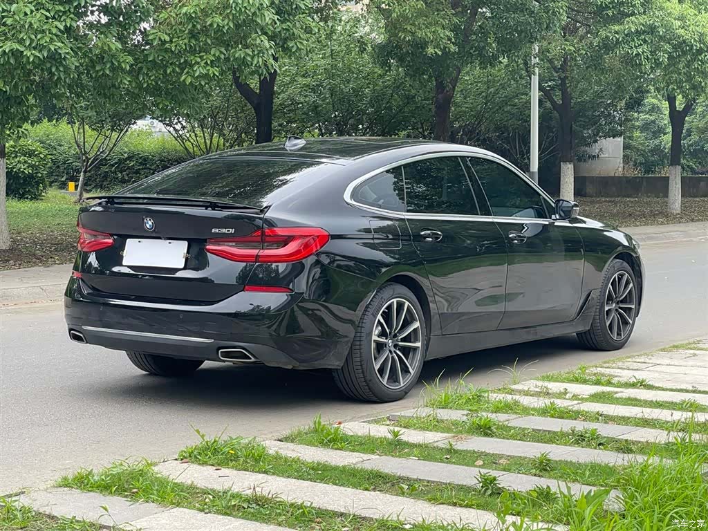 BMW 6 Series GT, 2024 9