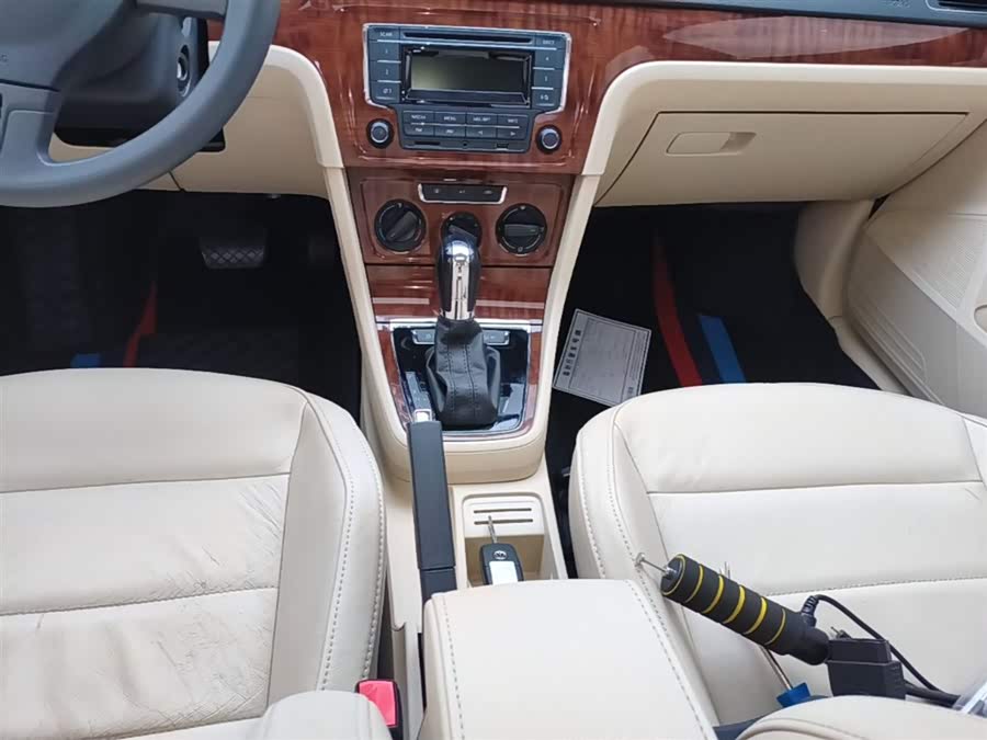 Volkswagen Lavida 2015, фото 14
