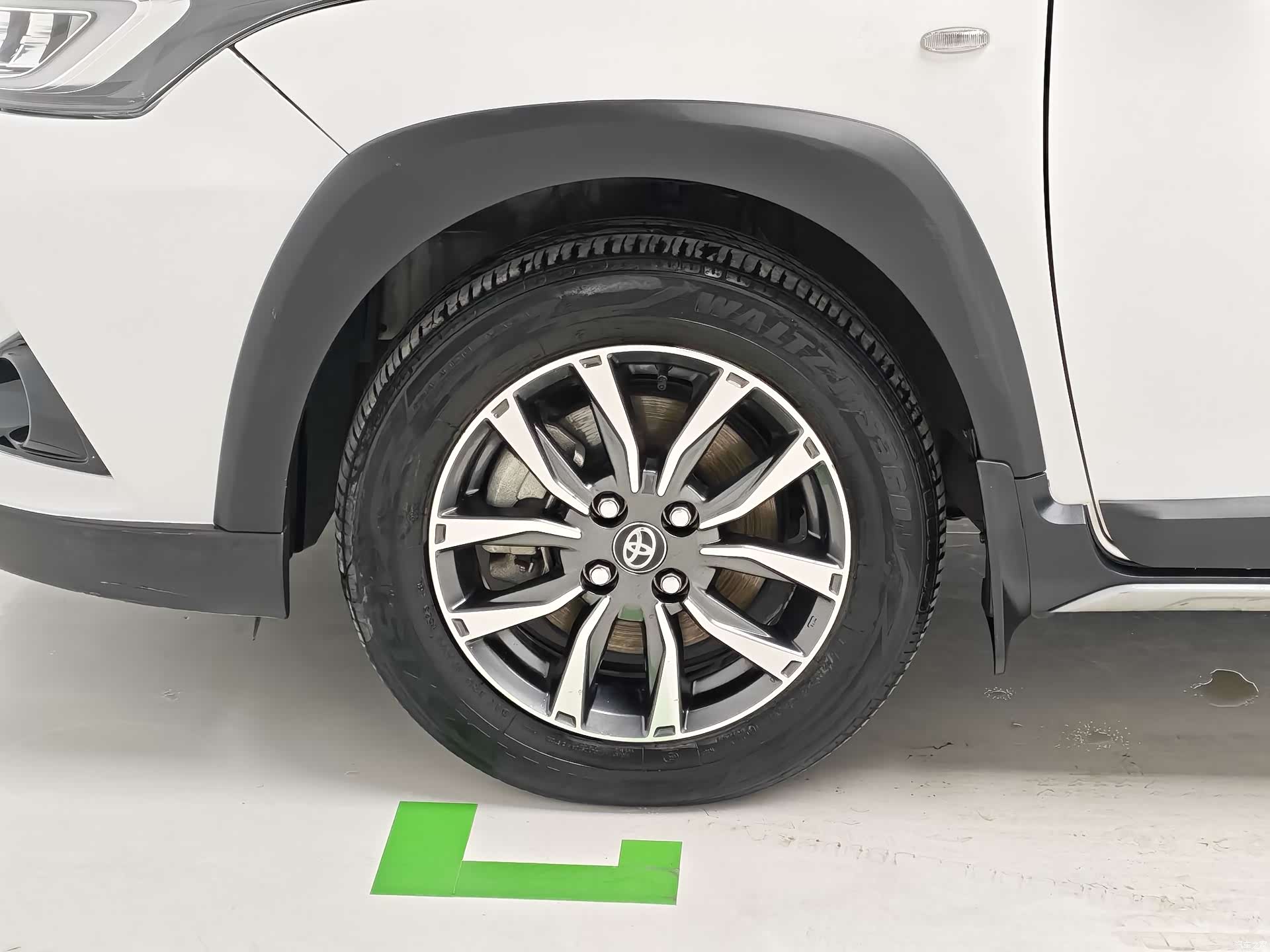 Toyota YARiS L, 2023 8