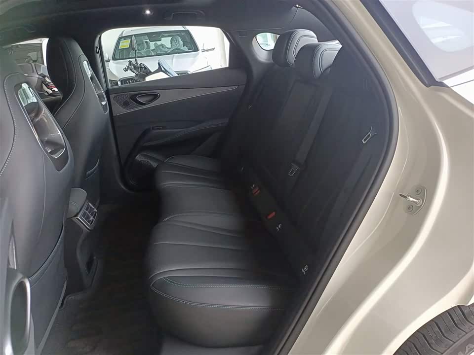 BYD Seal 06