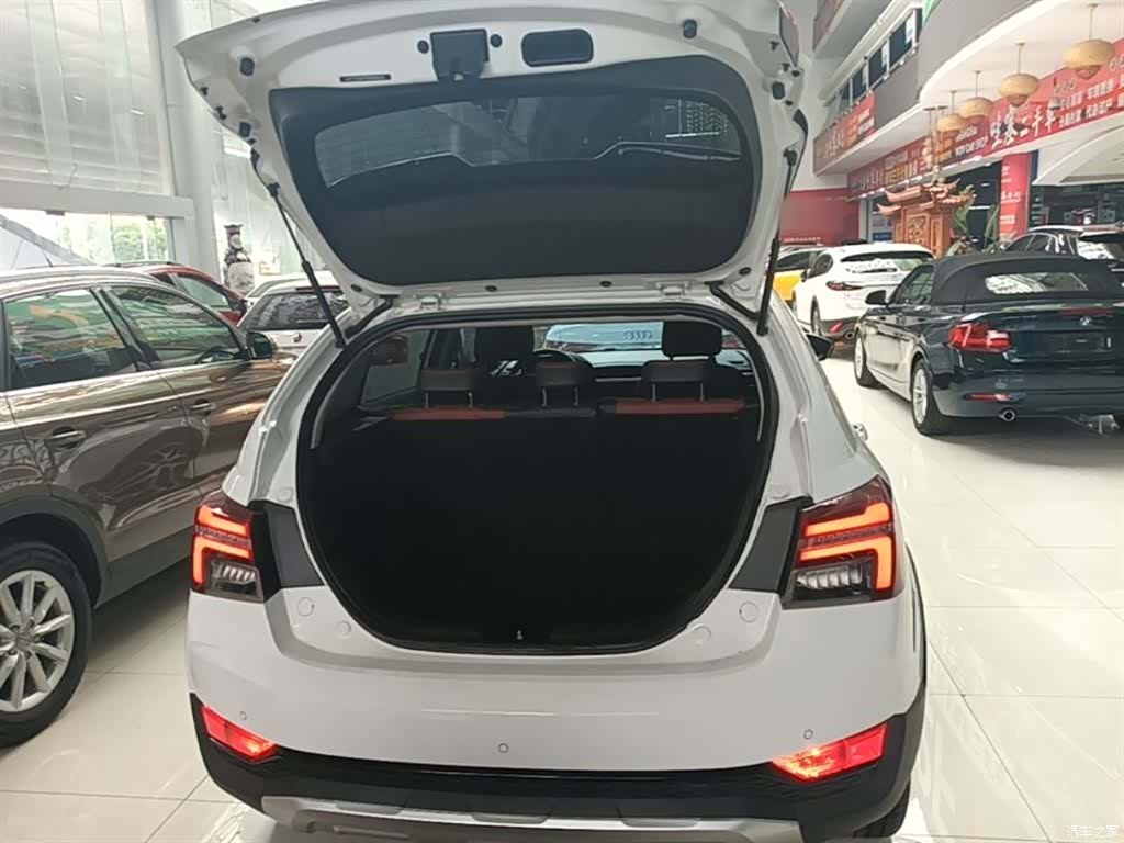 Geely S1, 2019 19