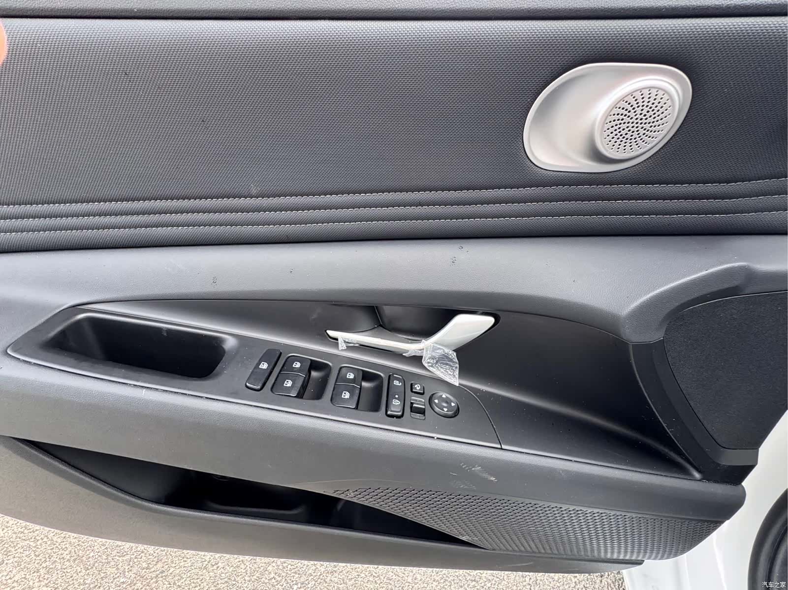 Hyundai Elantra, 2023 15