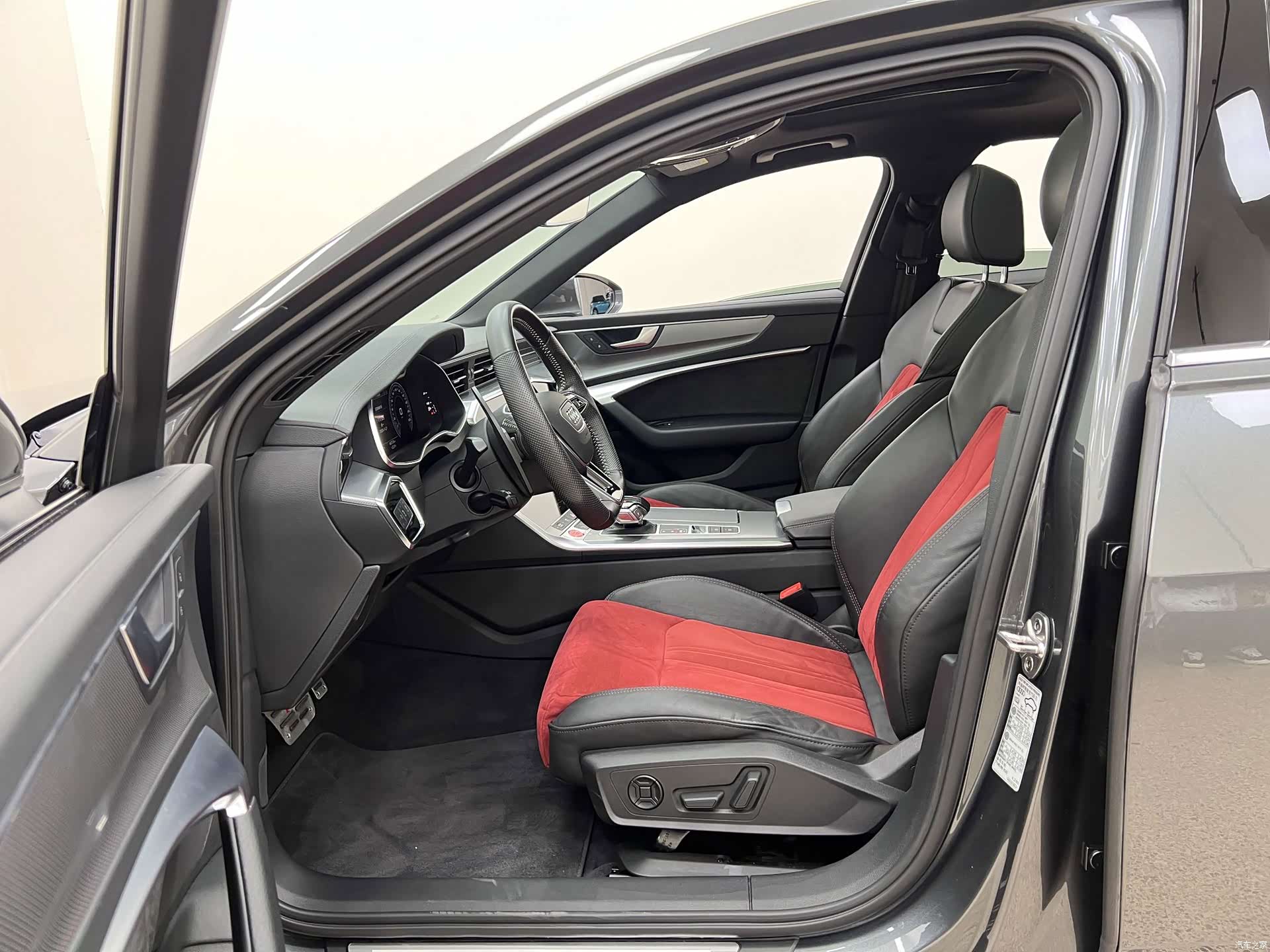 Audi A6L, 2019 9