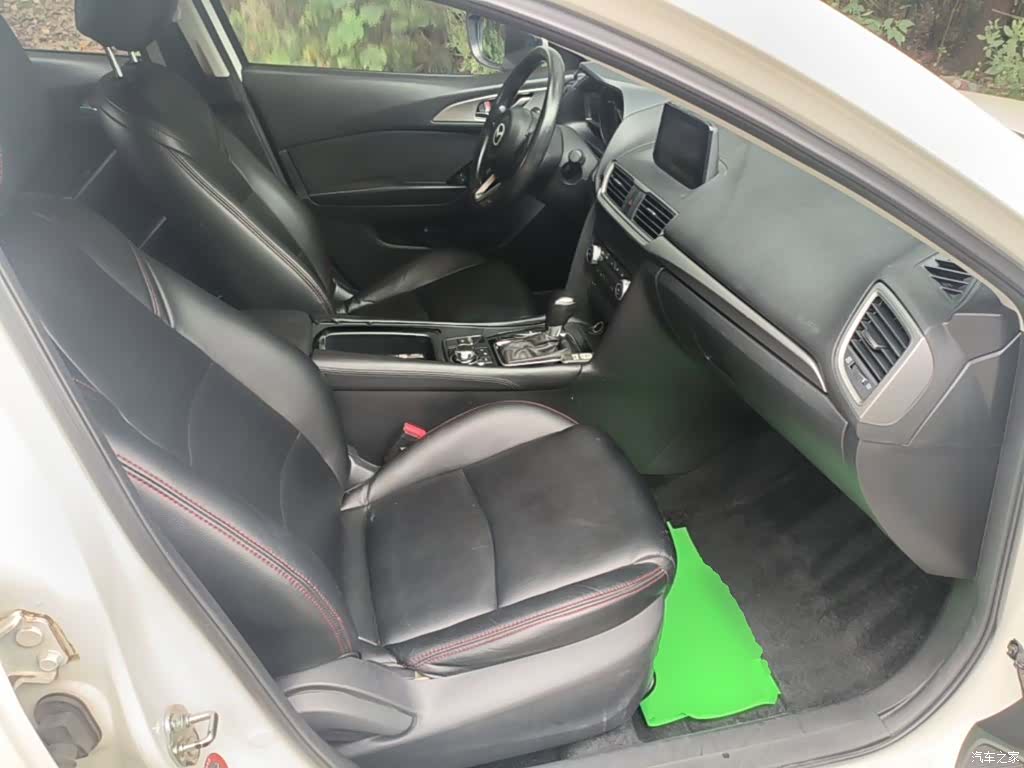 Mazda Mazda3, 2017 25