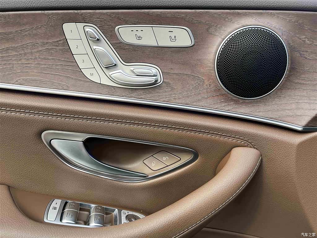 Mercedes-Benz E-Class, 2022 21