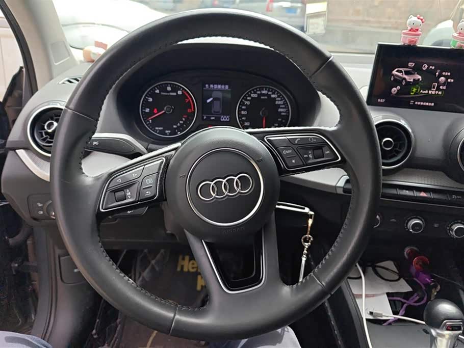 Audi Q2L Audi Q2L