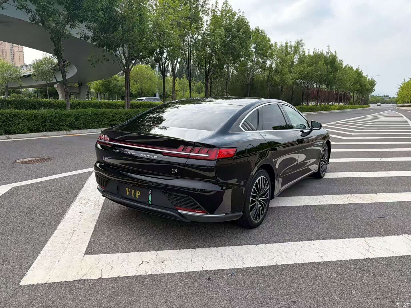 BYD Han, 2022 10