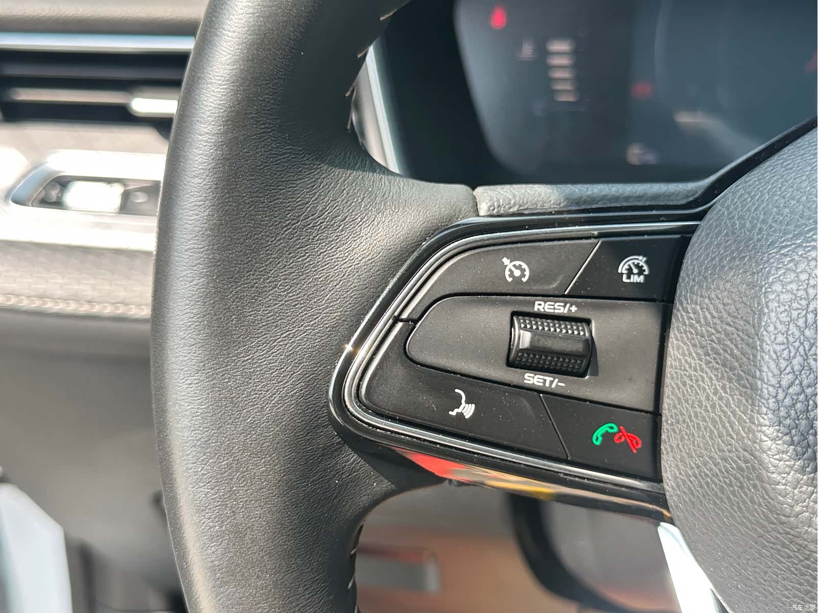 Geely Preface, 2021 18