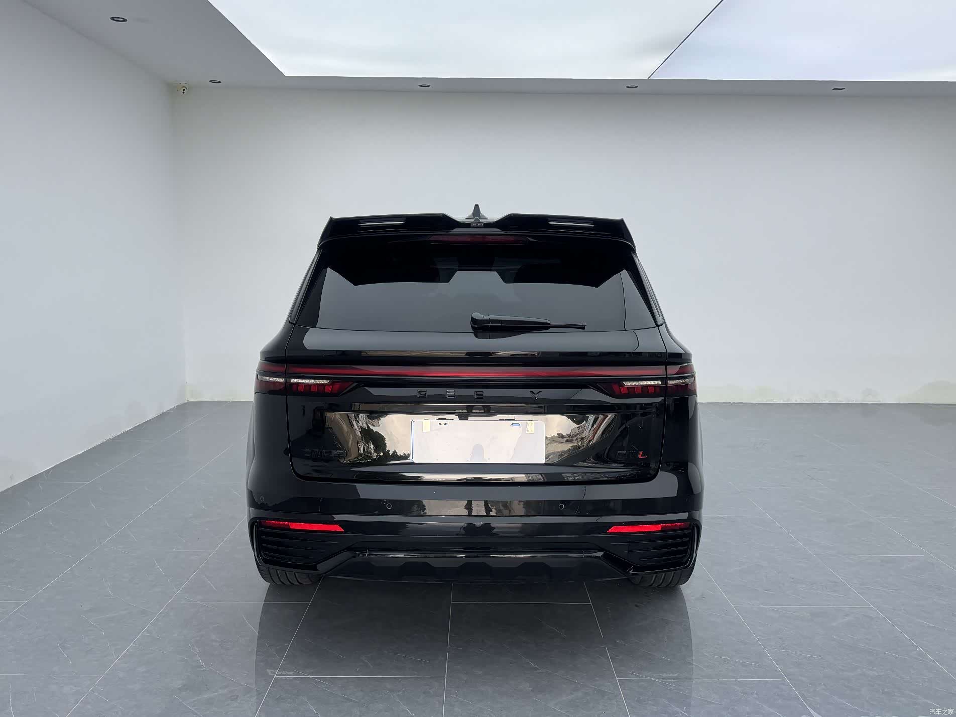 Geely Xingyue L, 2025 15