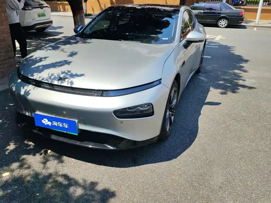 XPENG P7