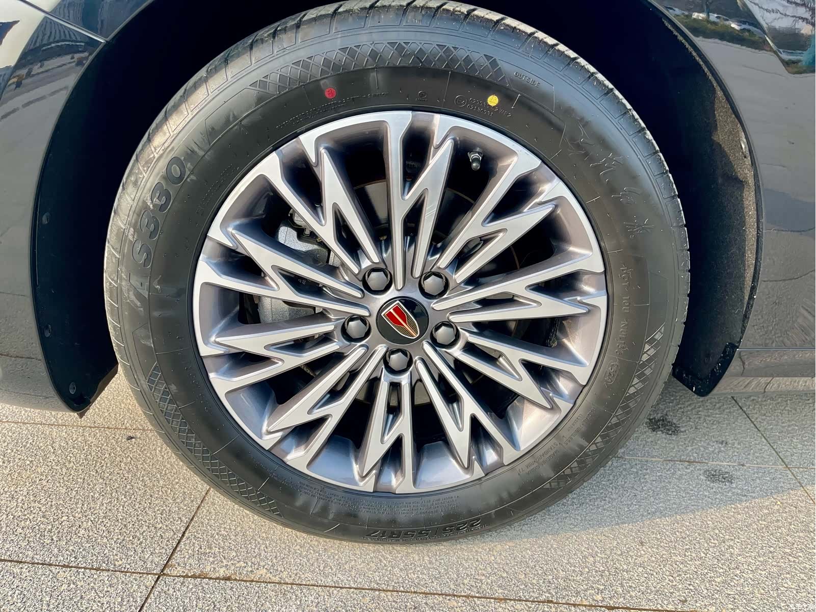 Hongqi H5, 2024 22