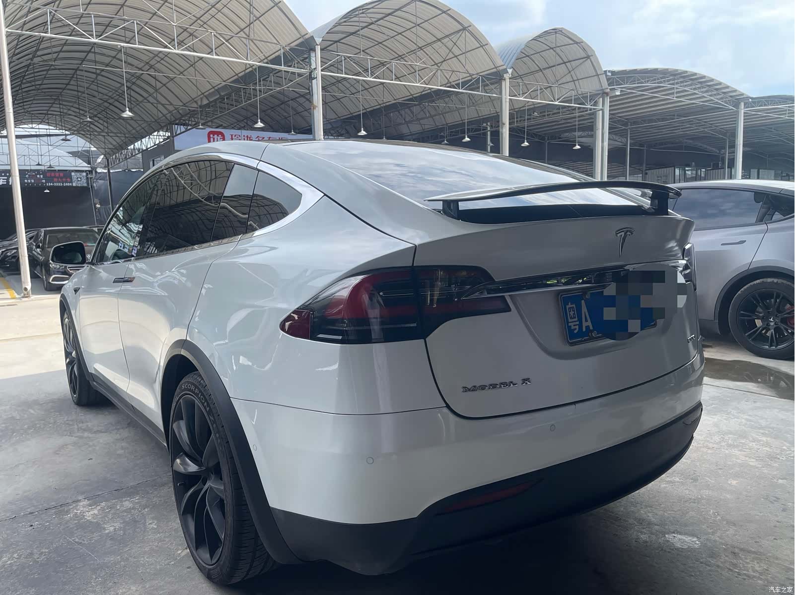 Tesla Model X, 2017 все фото