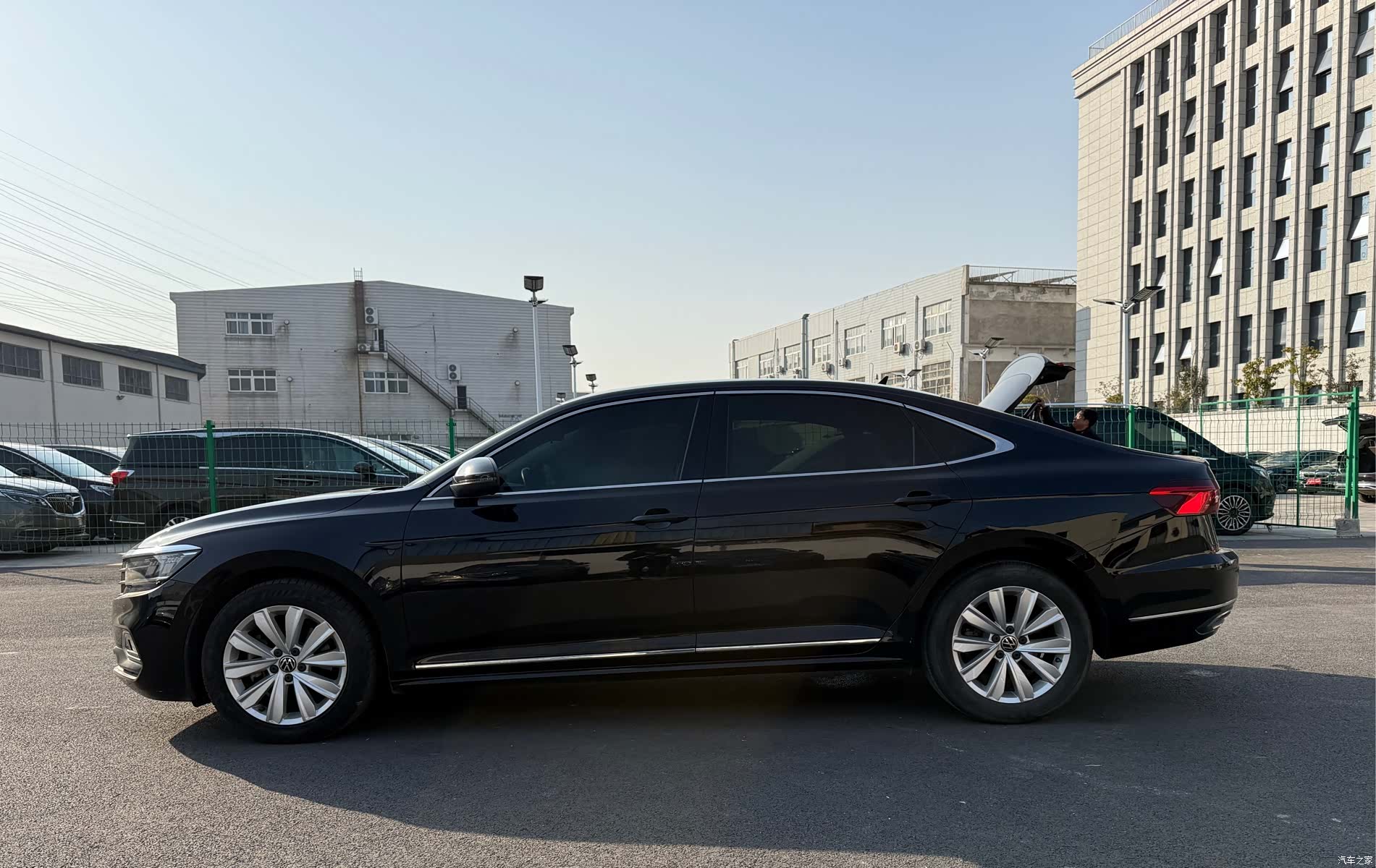 Volkswagen Passat, 2021 16