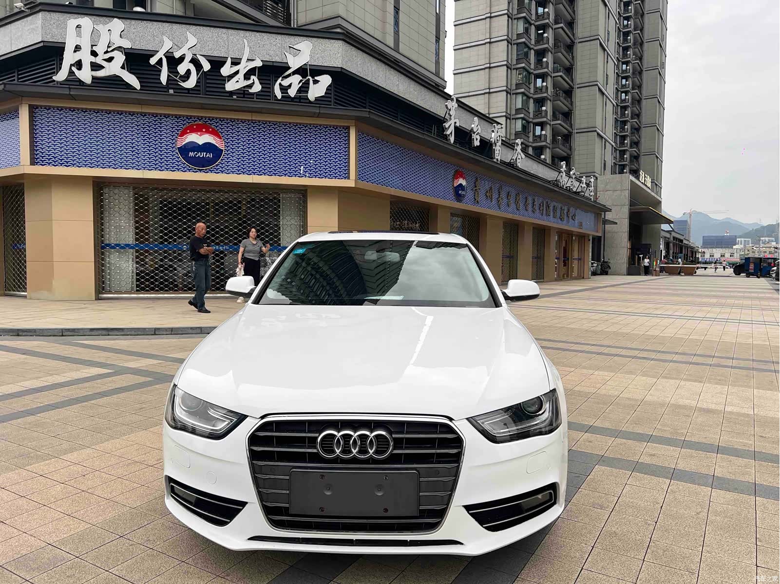 Audi A4L, 2015 2
