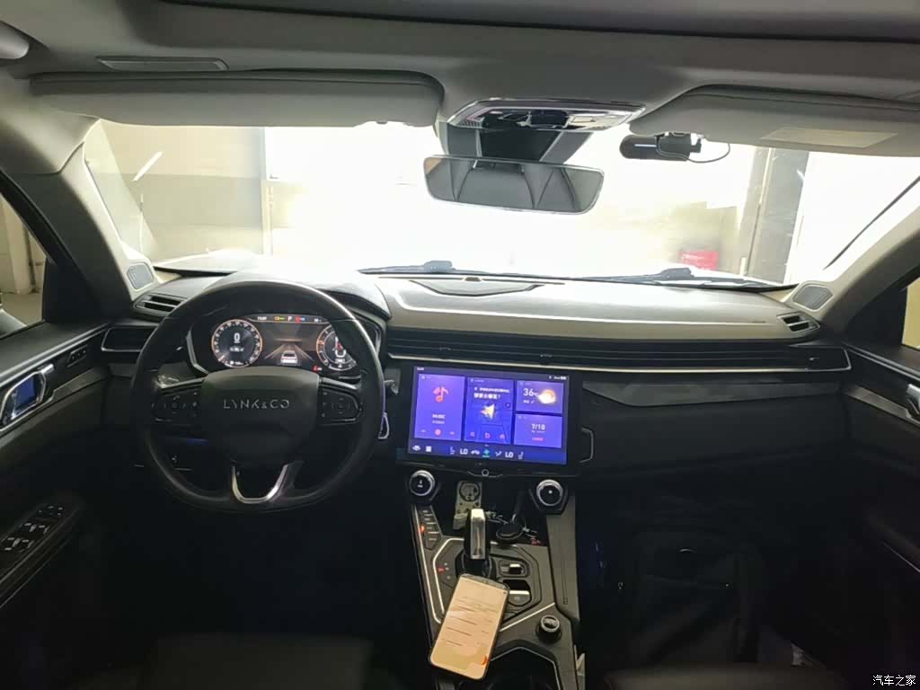 Lynk & Co 01, 2021 10