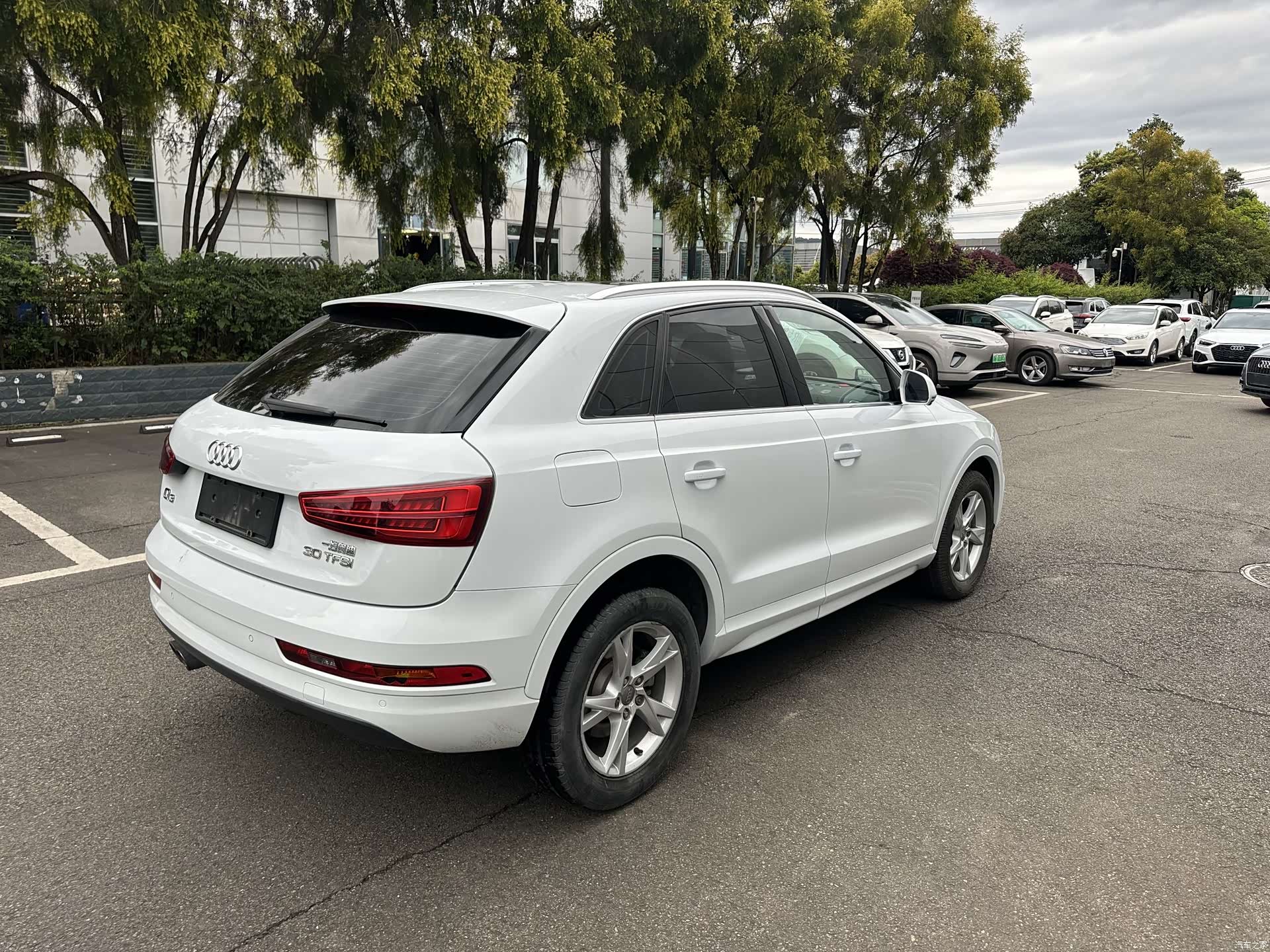Audi Q3, 2018 9