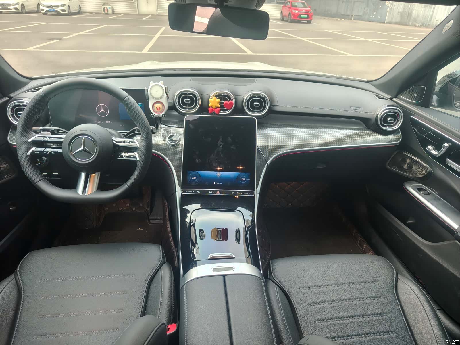 Mercedes-Benz C-Class, 2025 все фото