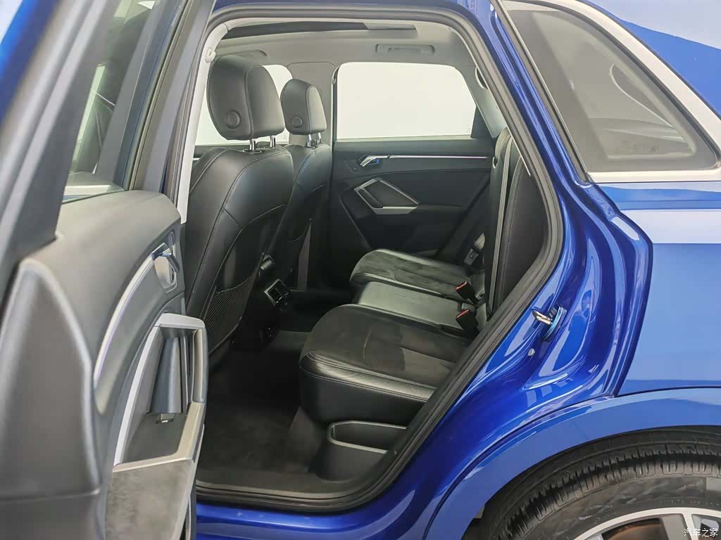 Audi Q3, 2020 15