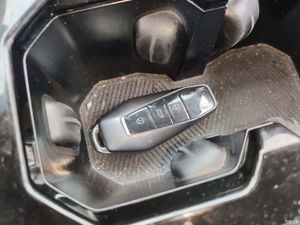Chery iCAR, 2024 9