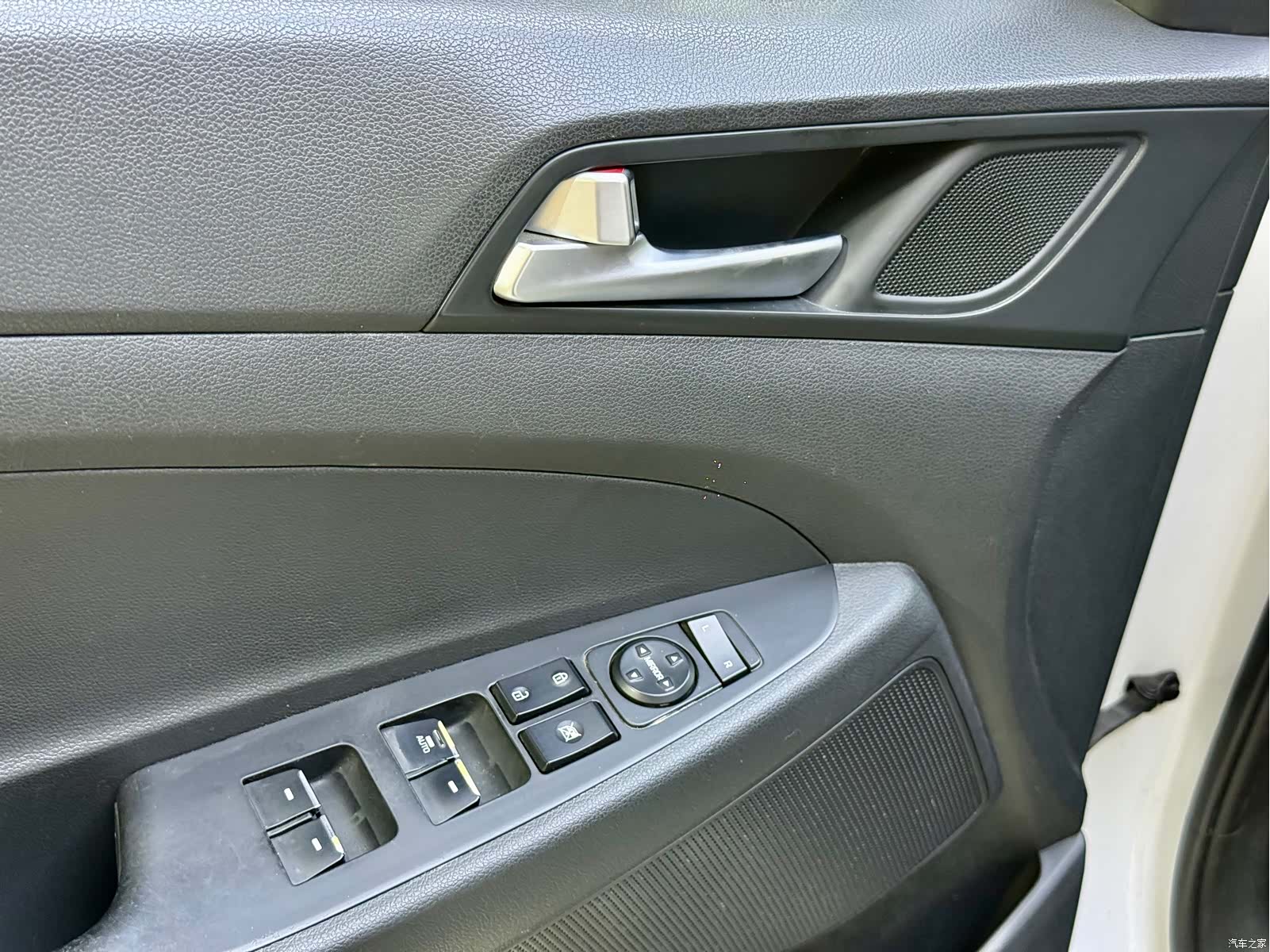Hyundai Tucson, 2016 12