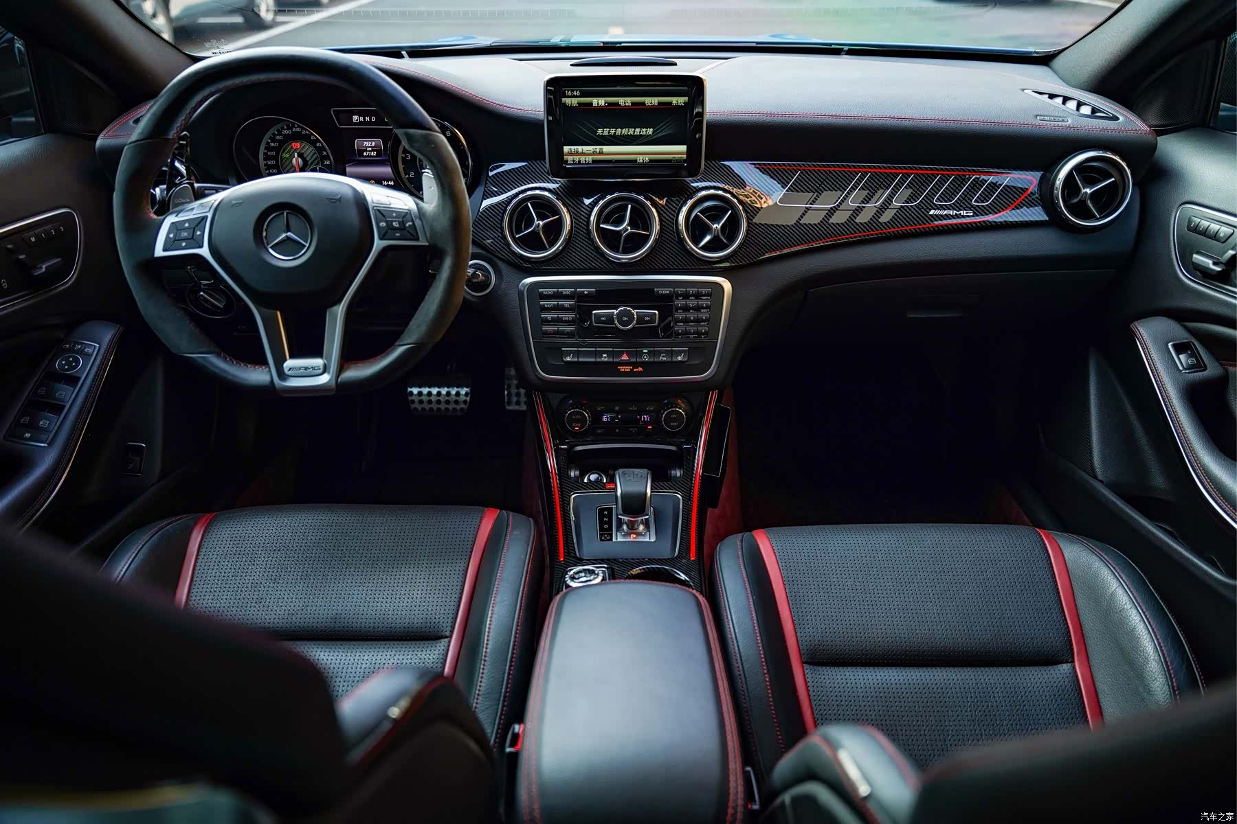 Mercedes-Benz GLA, 2017 16