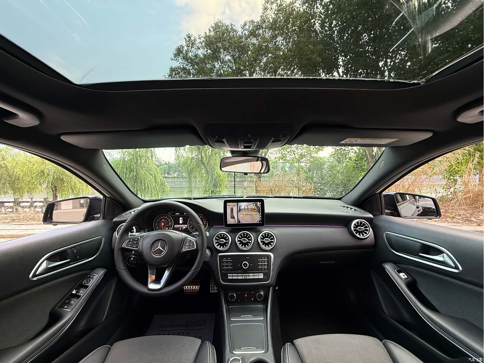 Mercedes-Benz A-Class, 2018 13