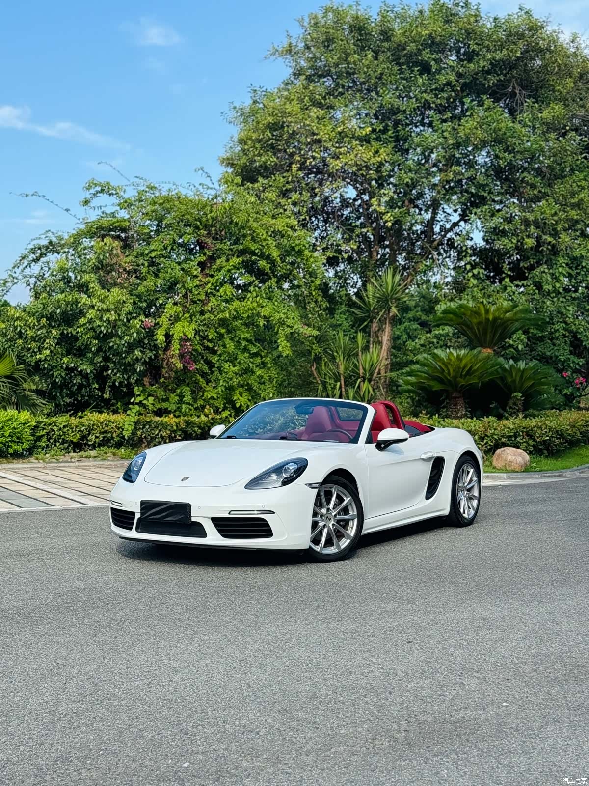 Porsche Boxster, 2020 1