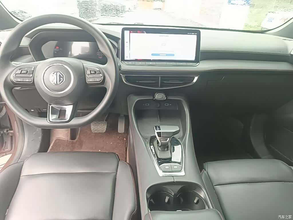MG MG5, 2024 9