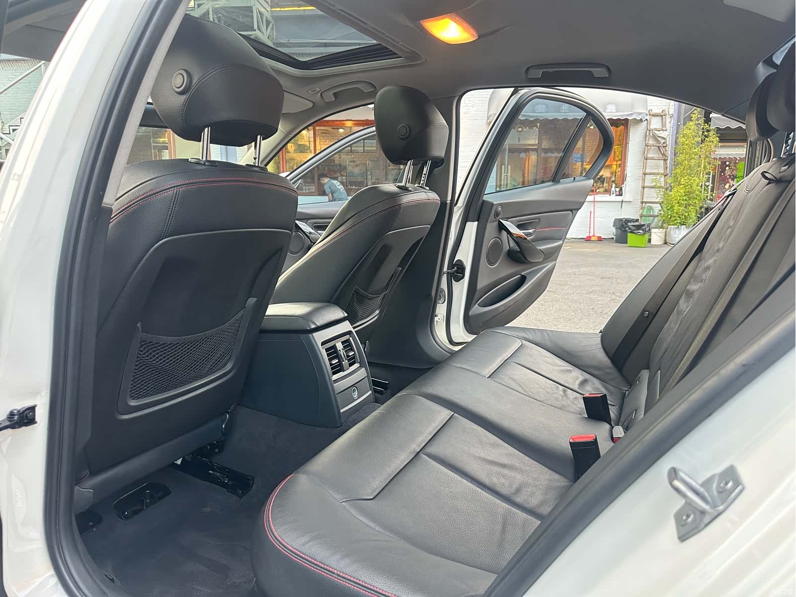BMW 3 Series, 2015 17