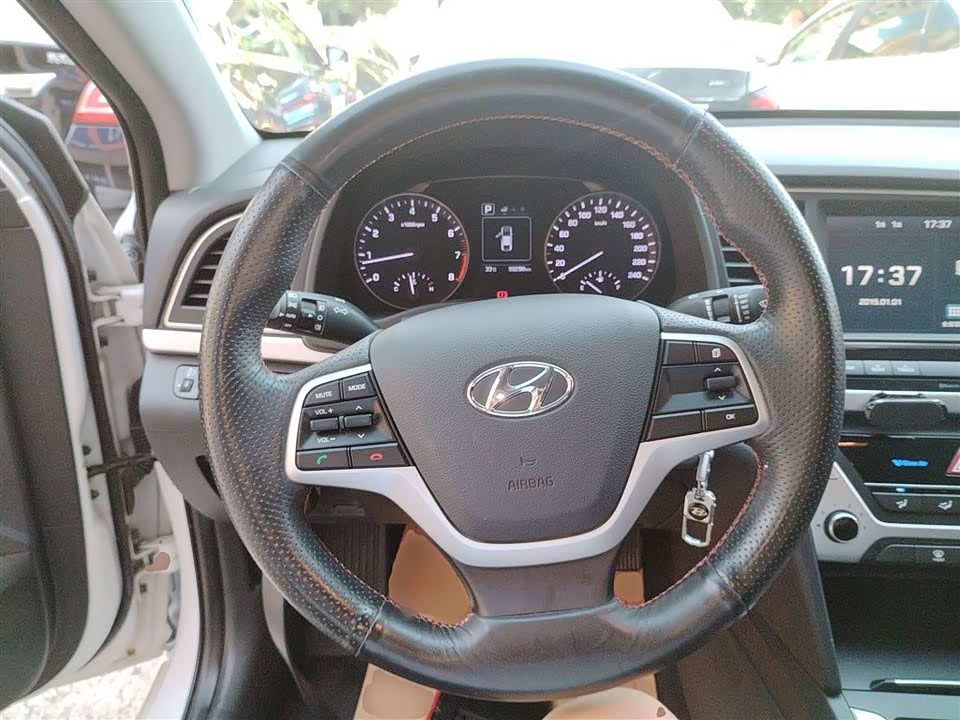 Hyundai Lead Hyundai Lead