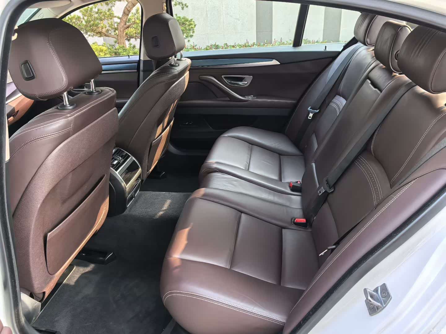 BMW 5 Series, 2017 9