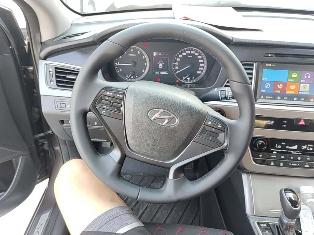 Hyundai Sonata, 2016 11