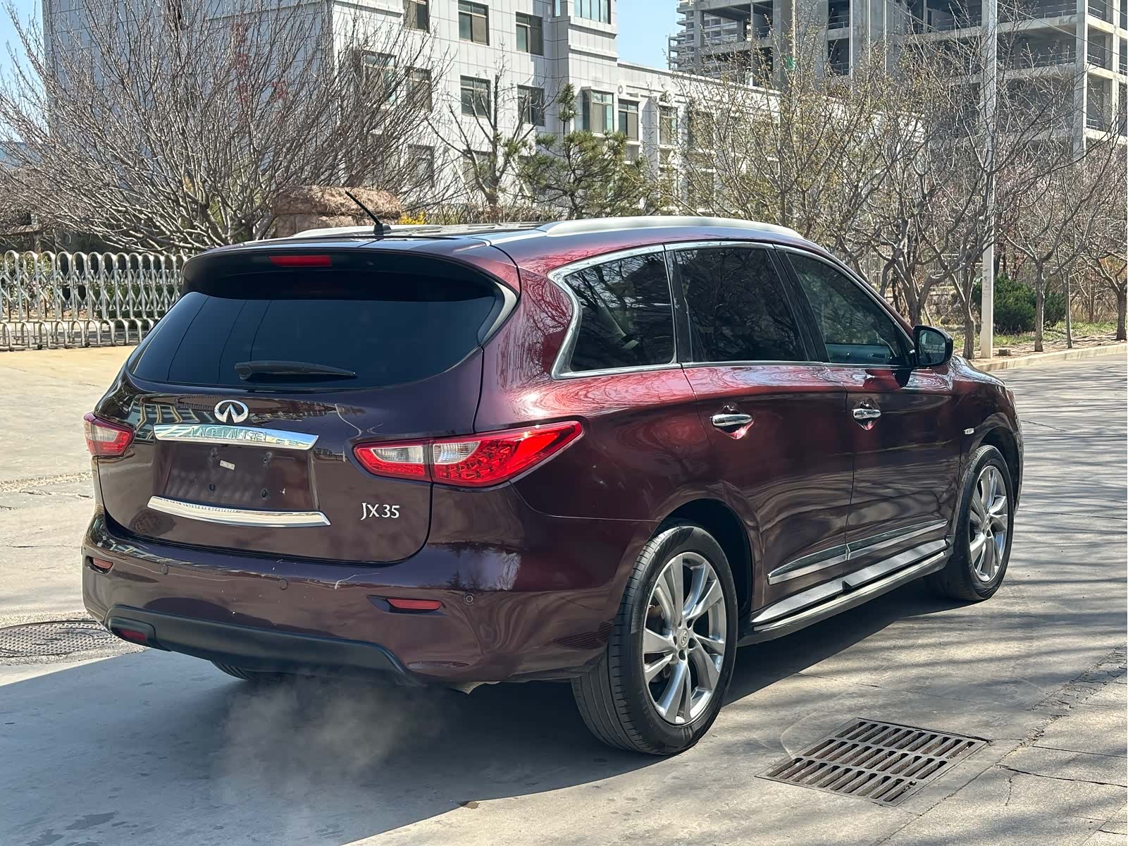 Infiniti JX35, 2014 8