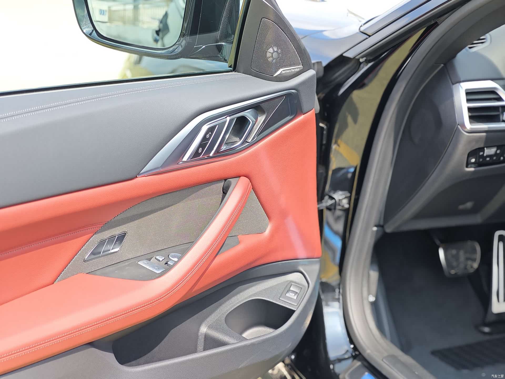 BMW 4 Series, 1900 14