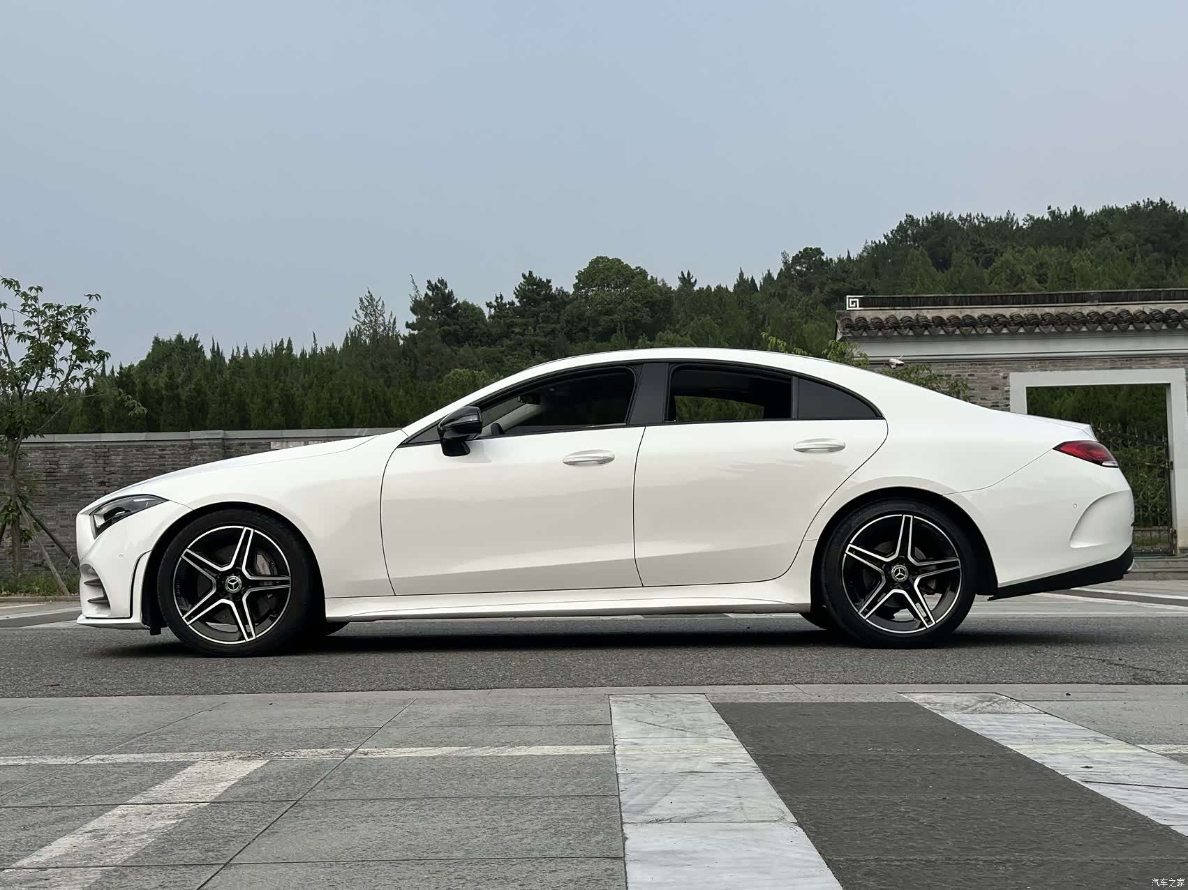Mercedes-Benz CLS, 2019 4