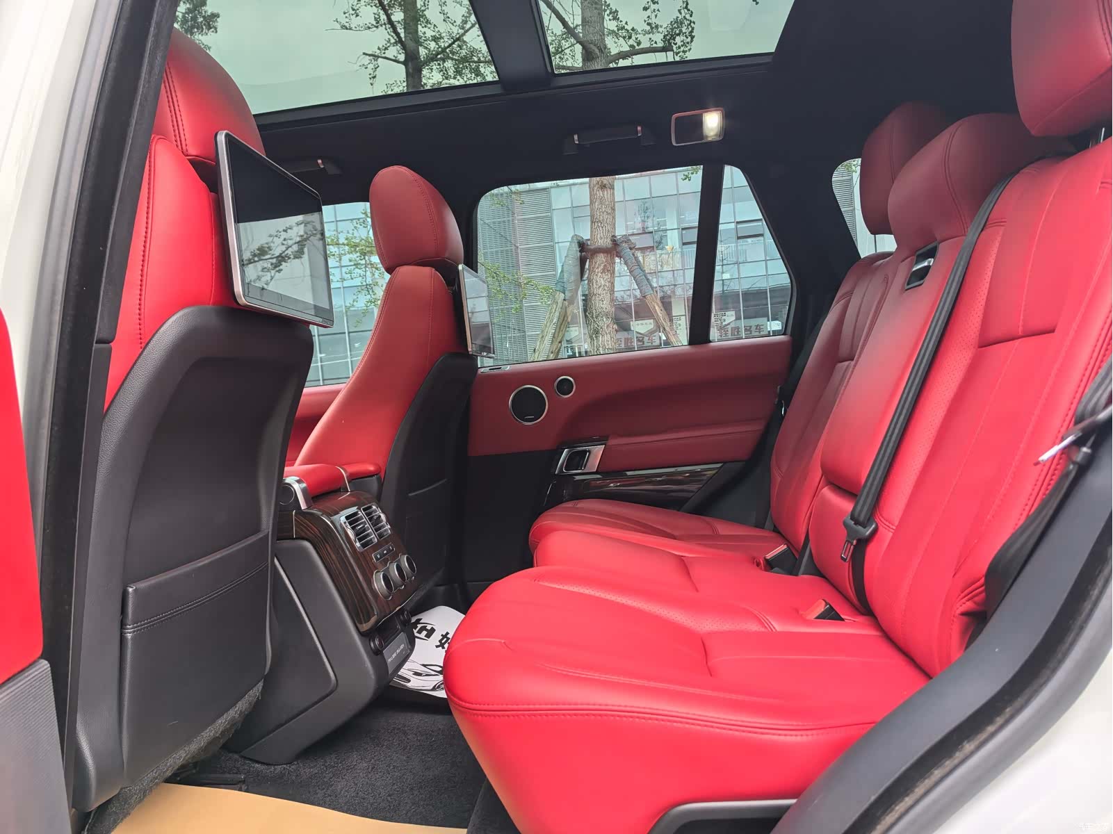 Land Rover Range Rover, 2019 11